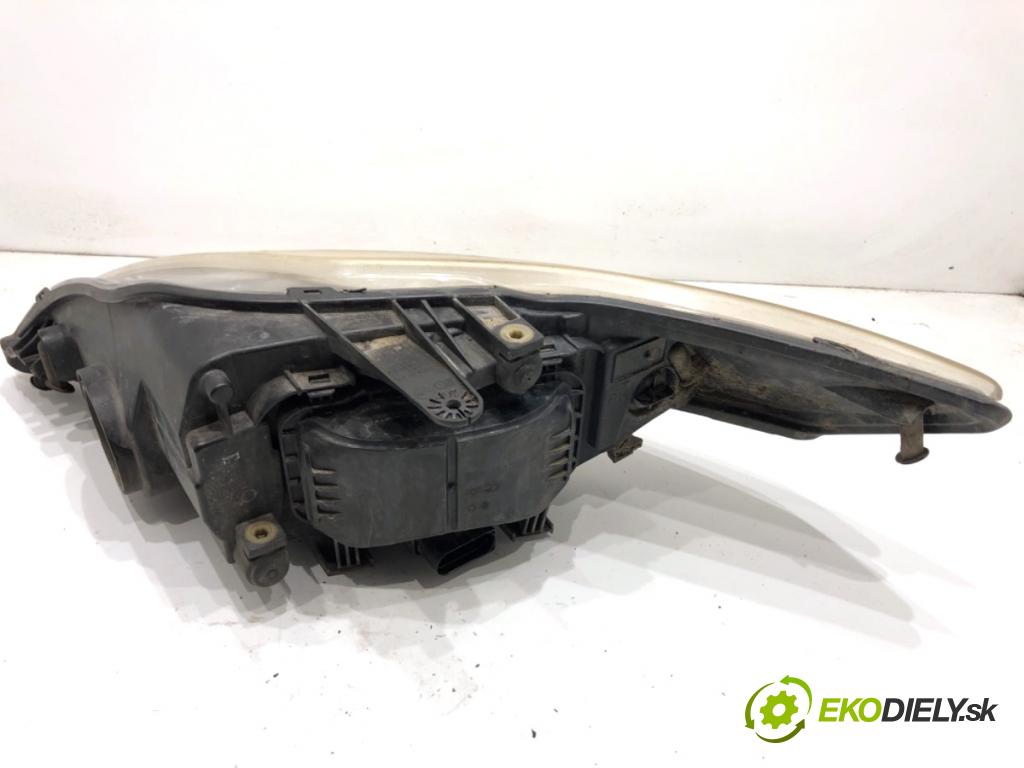 FORD MONDEO MK4 liftback 2008 103 kW 2.0 TDCi 1997 Svetlomet pravy predný