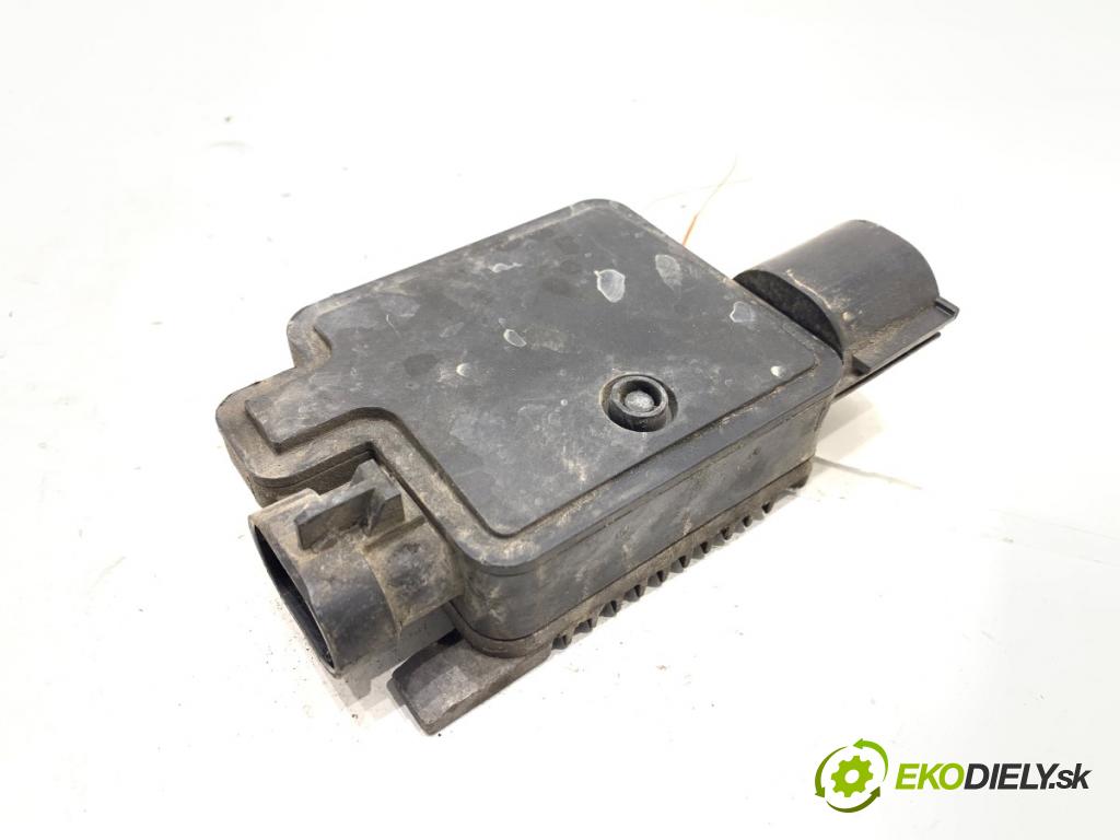 FORD MONDEO MK4 liftback 2008 103 kW 2.0 TDCi 1997 modul ventilátoru 940002904