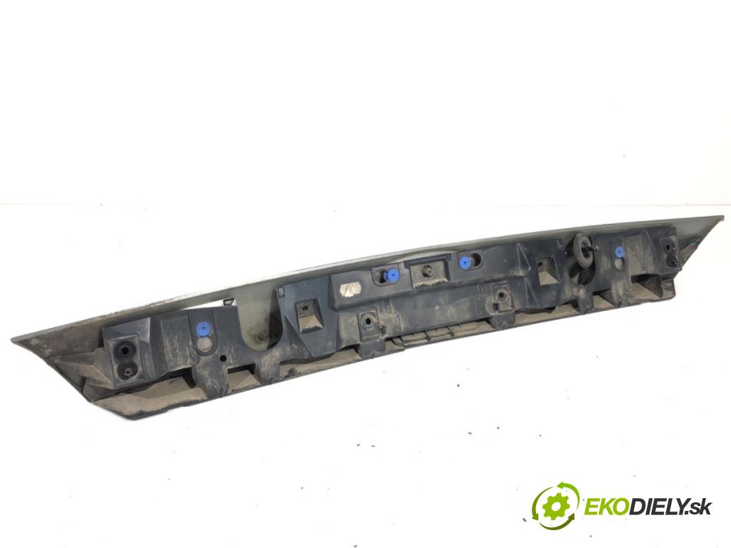 FORD MONDEO MK4 liftback 2008 103 kW 2.0 TDCi 1997 lišta dveří zadní část