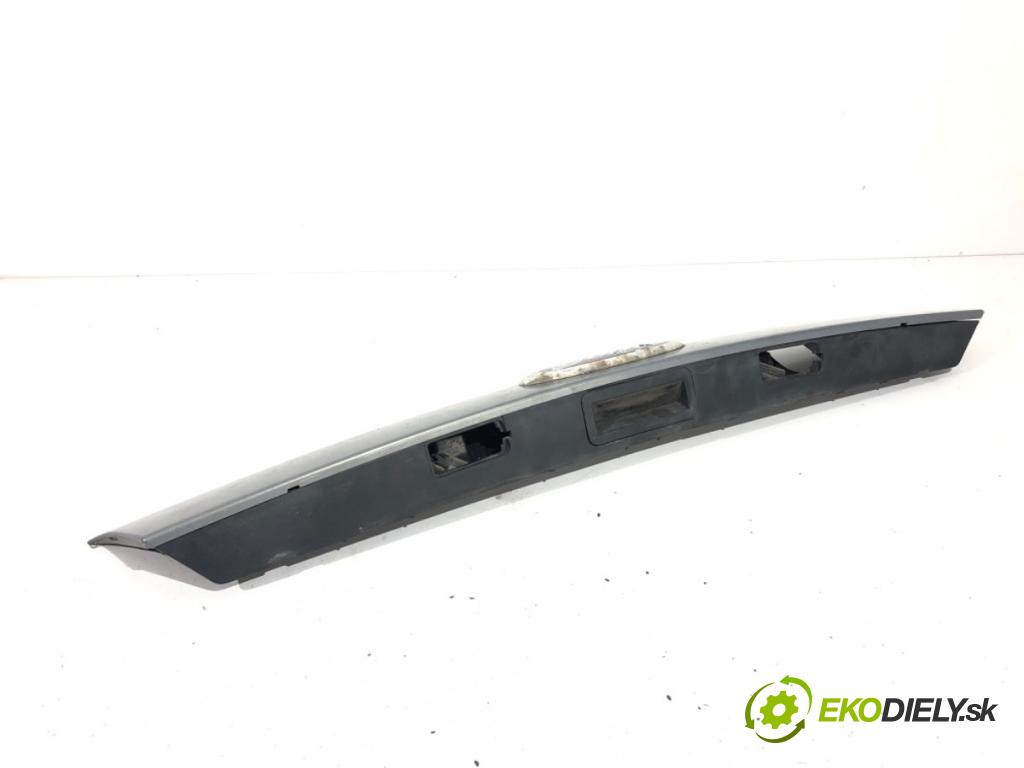 FORD MONDEO MK4 liftback 2008 103 kW 2.0 TDCi 1997 lišta dveří zadní část