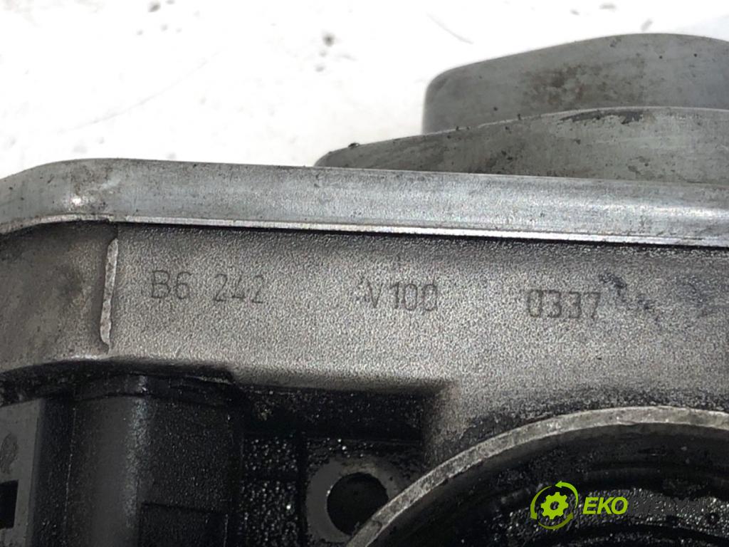 SEAT LEON II liftback 2006 103 kW 2.0 TDI 1968 Škrtiaca klapka 038128063G (Škrtiaca klapka)