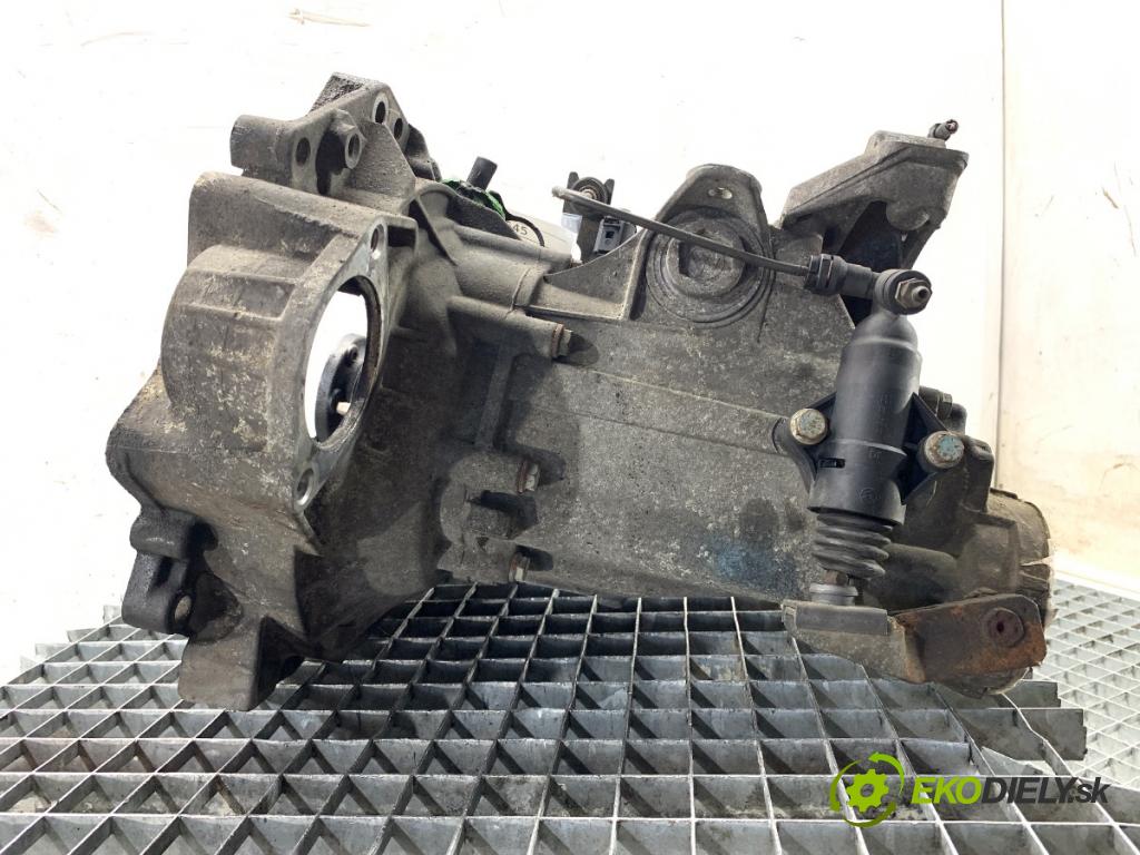 VW GOLF IV liftback 2003 50 kW 1.9 SDI 1896 Prevodovka DUS (Prevodovka)