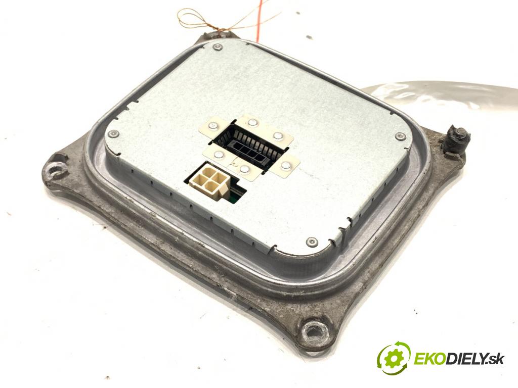 BMW E92 coupe 2009 180 kW 330 d xDrive 2993 Menič XENON 130732915301 (Riadiaca jednotka xenónu)