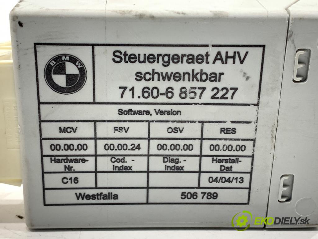 BMW E92 coupe 2009 180 kW 330 d xDrive 2993 Modul ťažného oka 6857227 (Riadiaca jednotka ostatné)