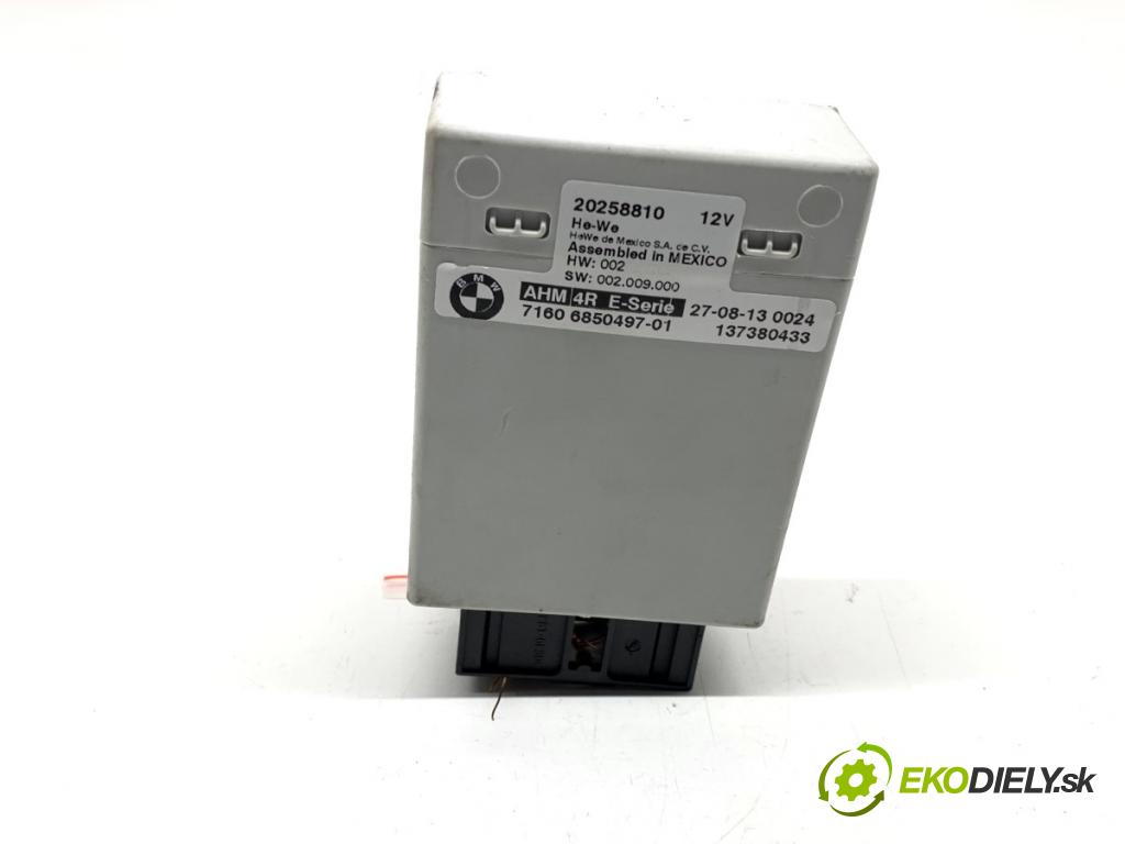 BMW E92 coupe 2009 180 kW 330 d xDrive 2993 Modul ťažného oka 6850497 (Riadiaca jednotka ostatné)