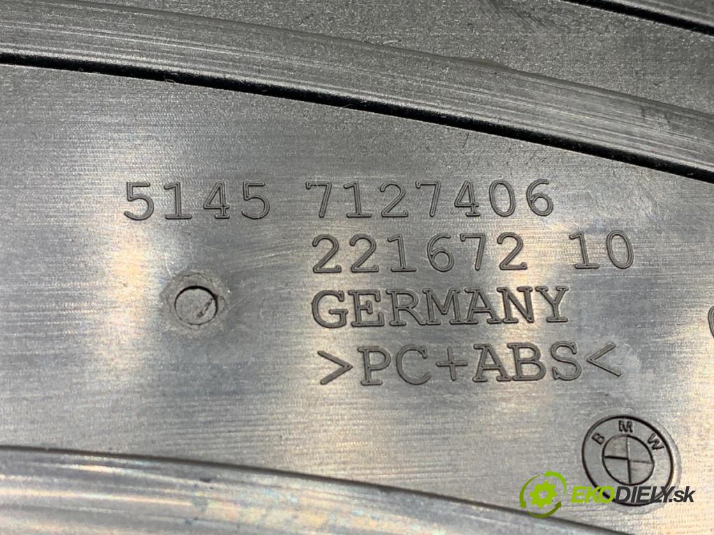 BMW E92 coupe 2009 180 kW 330 d xDrive 2993 Držiak na nápoje 7127406 (Držiak (úchyt) na nápoje)