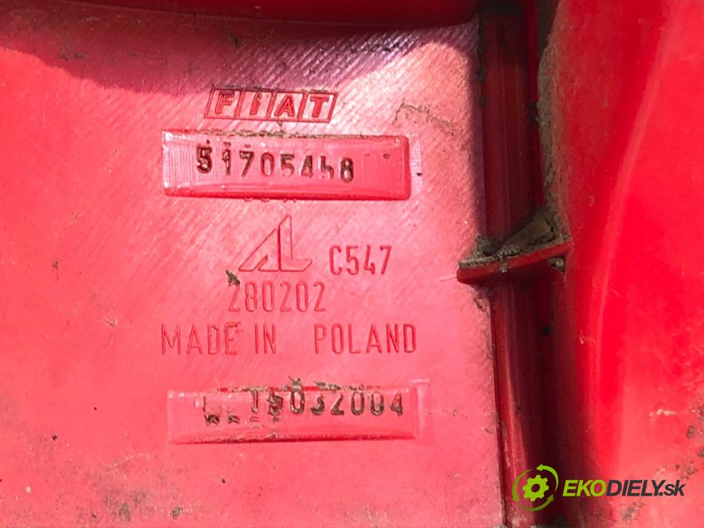FIAT PANDA II liftback 2004 40 kW 1.1 (169.AXA1A) 1108 světlo pravý zadní část 51705458