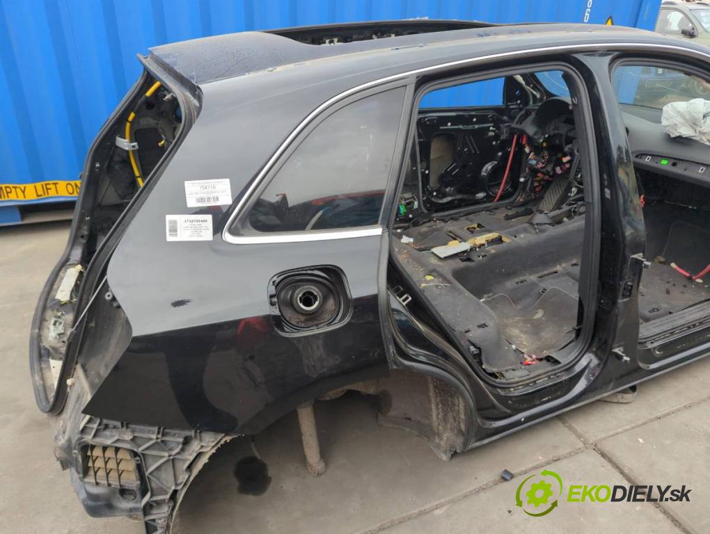 AUDI Q5 8R SUV 2009 125 kW 2.0 TDI quattro 1968 KAROSERIA ČTVRŤÁK blatník zadní část levý pravý práh střecha PODŁUŻNICA levý pravý