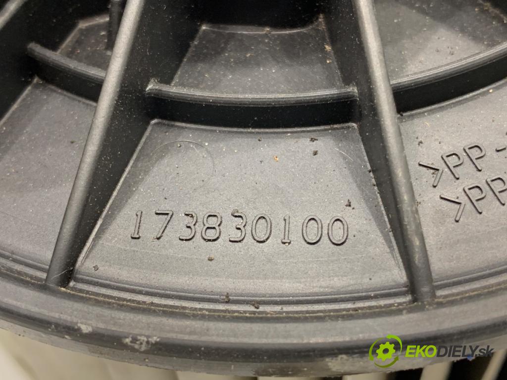 RENAULT MASTER III Autobus 2019 125 kW 2.3 dCi 170 FWD (JV0L) 2298 ventilátor kúrenia 173830100