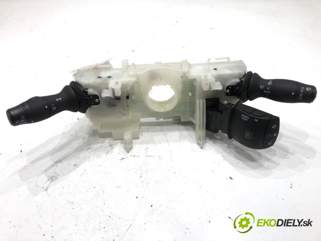 RENAULT MASTER III Autobus 2019 125 kW 2.3 dCi 170 FWD (JV0L) 2298 Prepínač kombinovaný  (Prepínacie páčky pod volantom)