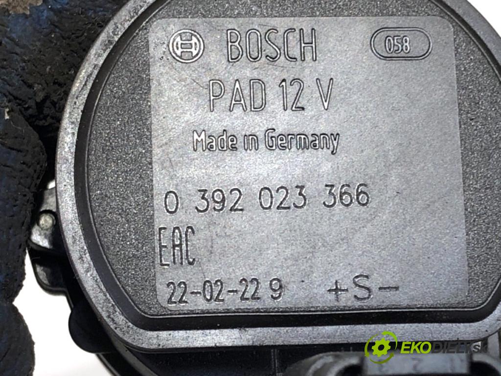 RENAULT MASTER III Autobus 2019 125 kW 2.3 dCi 170 FWD (JV0L) 2298 DALŠÍ: pumpa vody 0392023366 (Vodní pumpa)