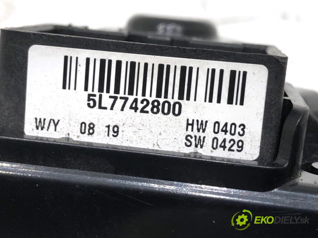 RENAULT MASTER III Autobus 2019 125 kW 2.3 dCi 170 FWD (JV0L) 2298 Panel ovládania kúrenia 275107490R (Prepínacie páčky pod volantom)