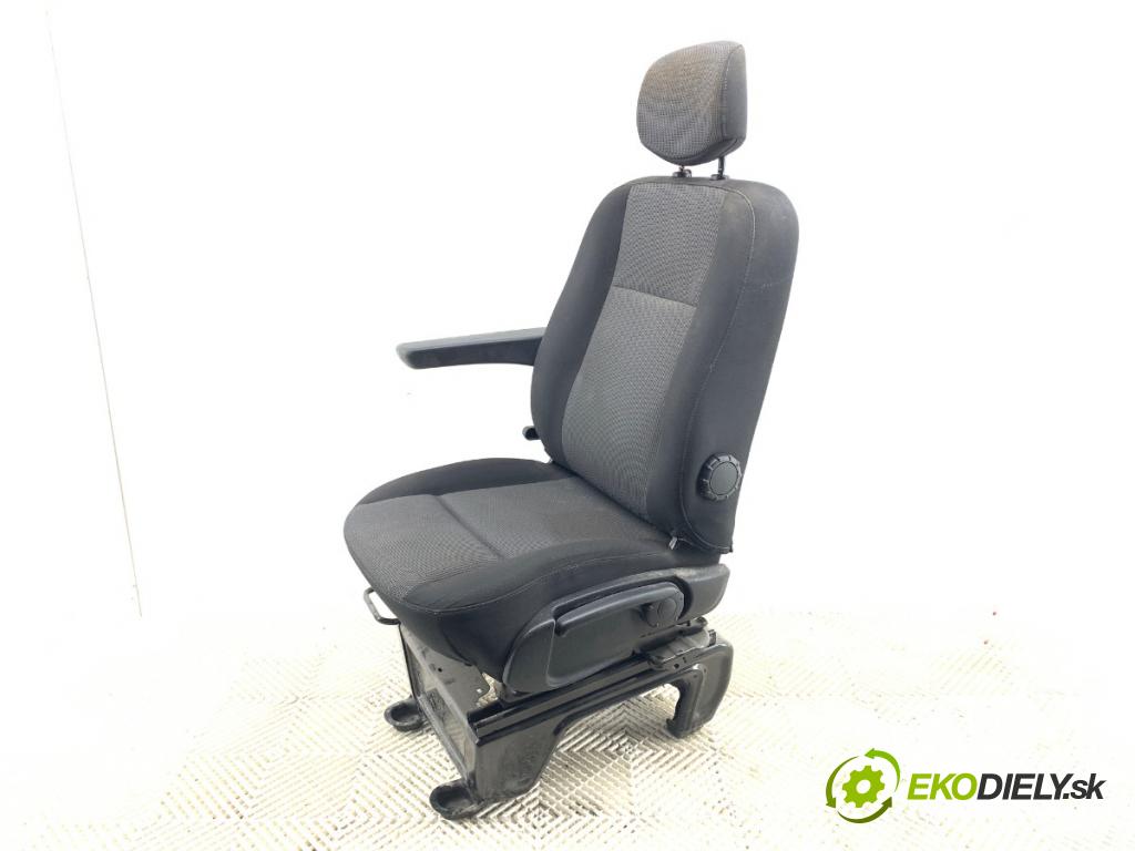 RENAULT MASTER III Autobus 2019 125 kW 2.3 dCi 170 FWD (JV0L) 2298 Sedadlo ľavy predný