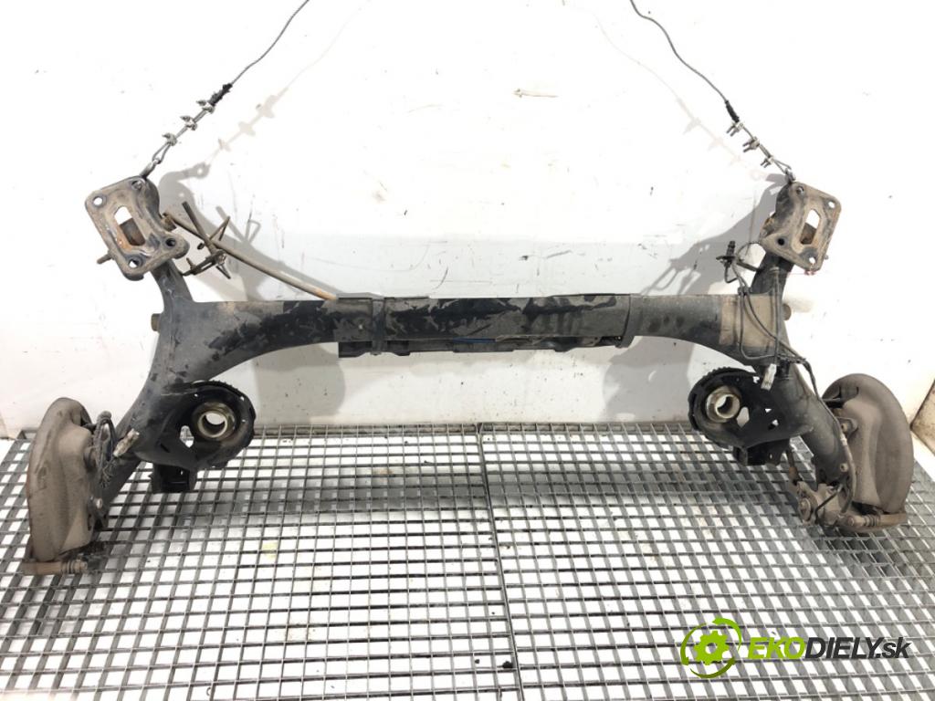 PEUGEOT 3008 nadwozie wielkoprzestrzenne (MPV) 2014 84 kW 1.6 HDi 1560 výztuha zadní část 