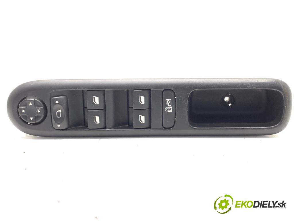 PEUGEOT 3008 nadwozie wielkoprzestrzenne (MPV) 2014 84 kW 1.6 HDi 1560 Prepínač okien 96650620 (Prepínacie páčky pod volantom)