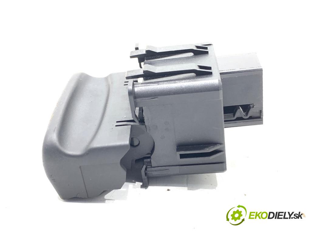 PEUGEOT 3008 nadwozie wielkoprzestrzenne (MPV) 2014 84 kW 1.6 HDi 1560 BRZDA: ručný elektrický 9666405677 (Ručná brzda)