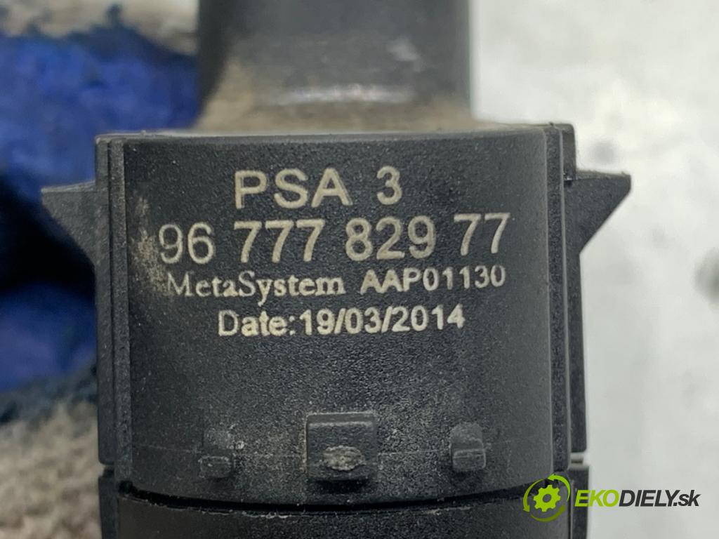 PEUGEOT 3008 nadwozie wielkoprzestrzenne (MPV) 2014 84 kW 1.6 HDi 1560 snímač PDC 9677782977