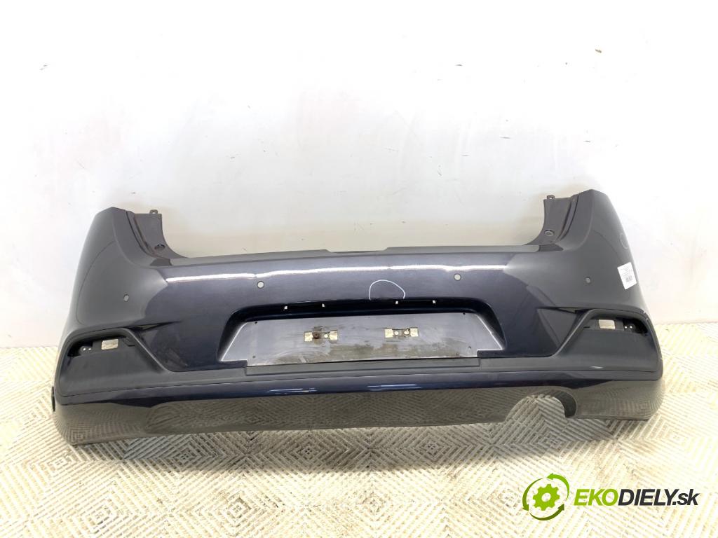 KIA CEED liftback 2014 73 kW 1.4 CVVT 1396 nárazník zadní část  (Klika dveří ostatní)