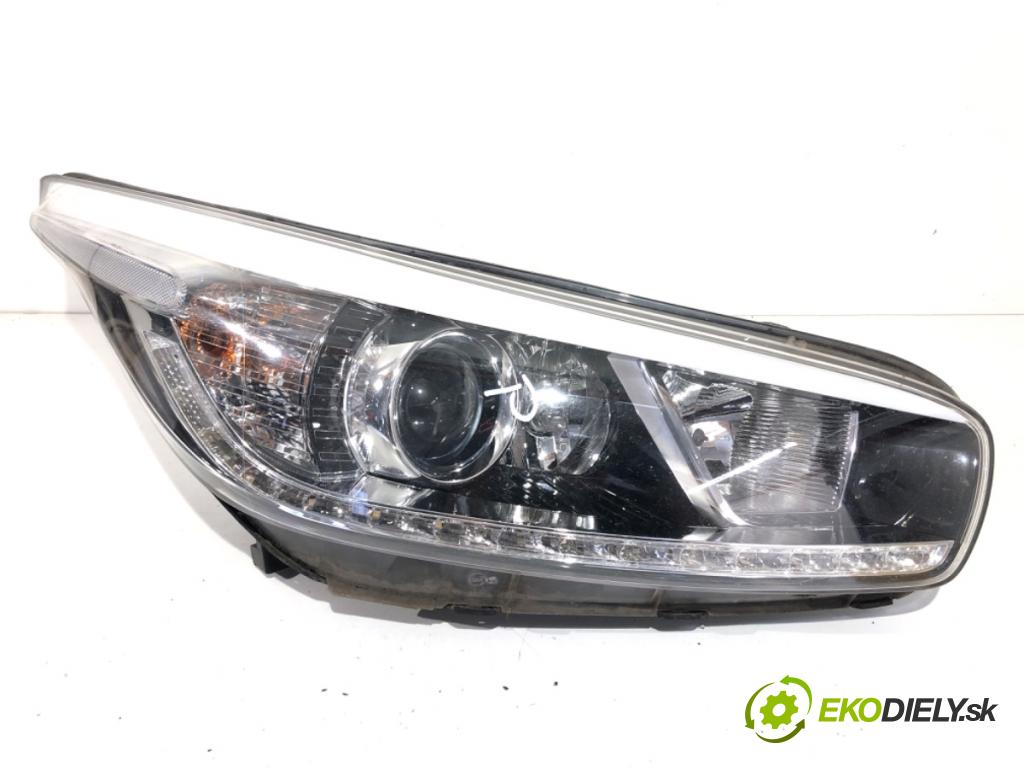 KIA CEED liftback 2014 73 kW 1.4 CVVT 1396 Svetlomet pravy predný 92102-A2220