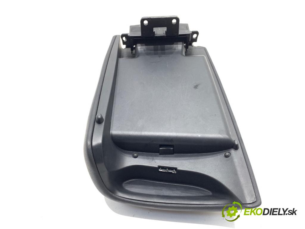 KIA CEED liftback 2014 73 kW 1.4 CVVT 1396 Lakťová opierka  (Lakťová opierka)