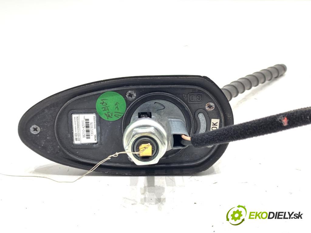 KIA CEED liftback 2014 73 kW 1.4 CVVT 1396 ANTENA 96210-A2010