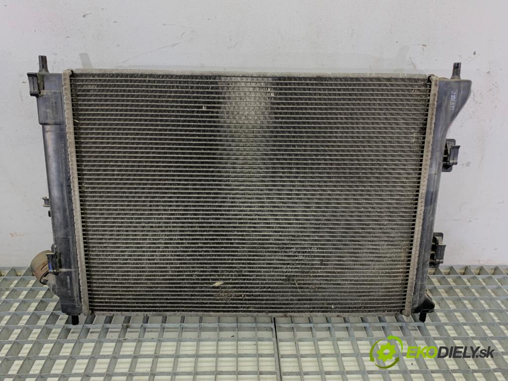 KIA CEED liftback 2014 73 kW 1.4 CVVT 1396 chladič vody  (Vodní chladič)