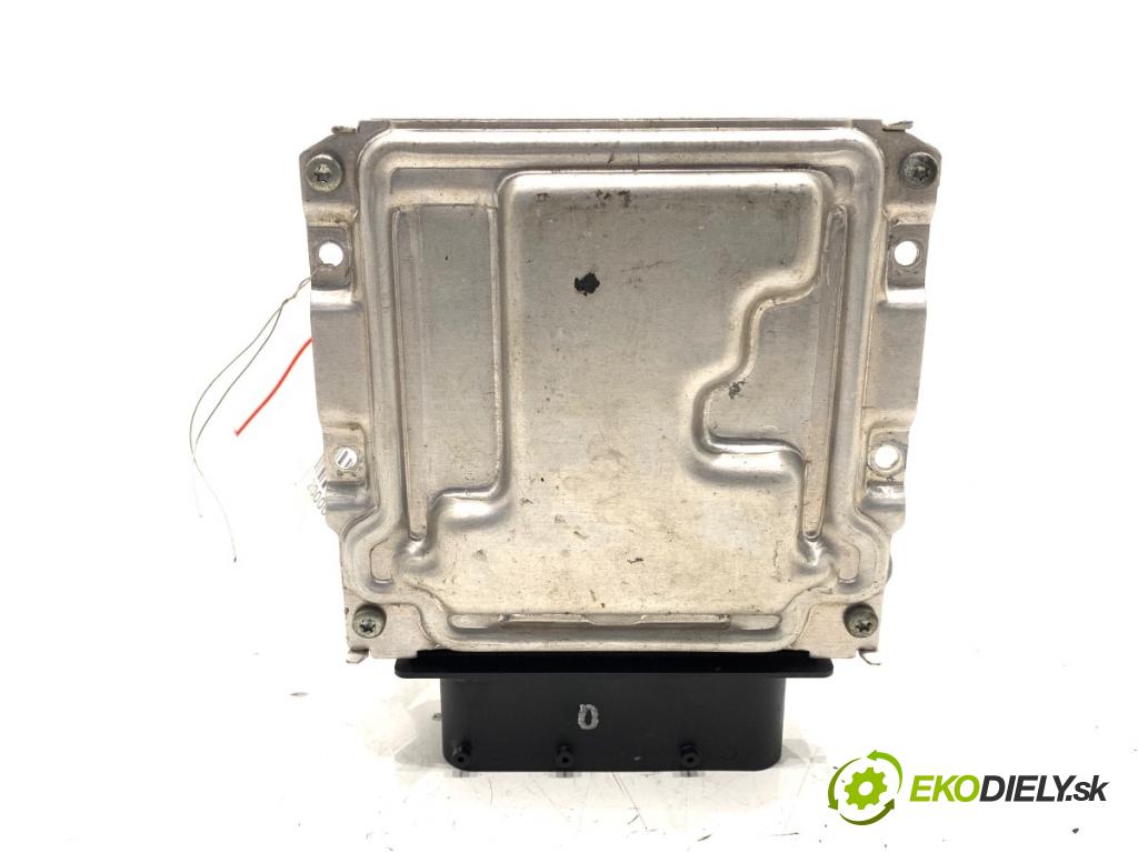 KIA CEED liftback 2014 73 kW 1.4 CVVT 1396 riadiaca jednotka Motor 39110-2BRBD (Riadiaca jednotka)