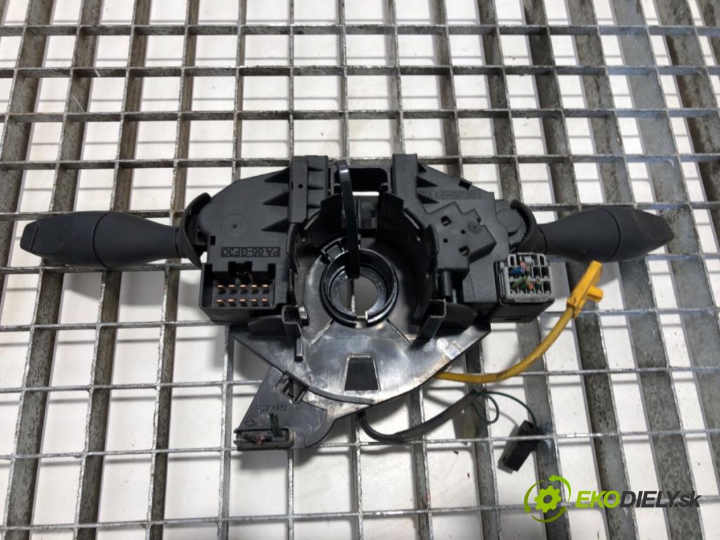 FORD TRANSIT IV Autobus 2004 92 kW 2.4 TDE (F_C_, F_B_, F_A_) 2402 Prepínač kombinovaný  (Prepínacie páčky pod volantom)