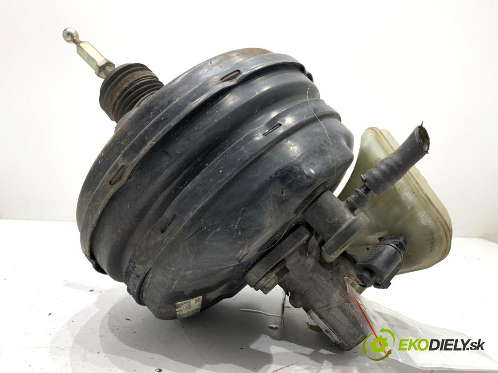 VW PASSAT B5 FL sedan 2002 96 kW 1.9 TDI 4motion 1896 Posilovač bŕzd 8E0612107E
