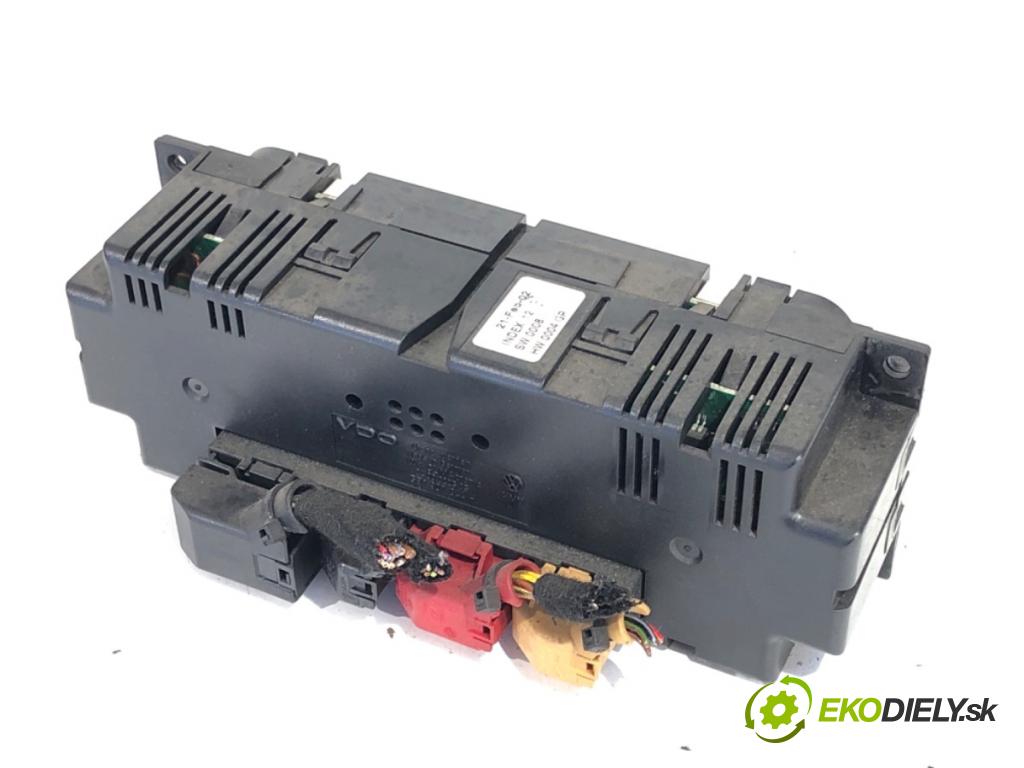 VW PASSAT B5 FL sedan 2002 96 kW 1.9 TDI 4motion 1896 Panel ovládania kúrenia 96738322XT (Prepínacie páčky pod volantom)