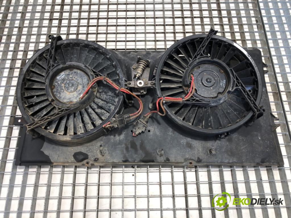 VW TRANSPORTER T4 Skrzynia 1991 57 kW 2.4 D 2370 ventilátor chladiče 701121207B (Ventilátor)