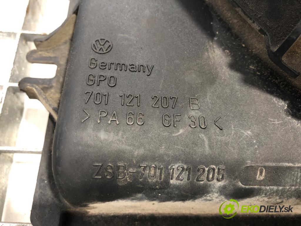 VW TRANSPORTER T4 Skrzynia 1991 57 kW 2.4 D 2370 ventilátor chladiče 701121207B (Ventilátor)