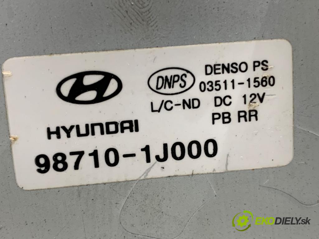 HYUNDAI i20 liftback 2009 57 kW 1.2 1248 motor stěračů zadní část 98710-1J000