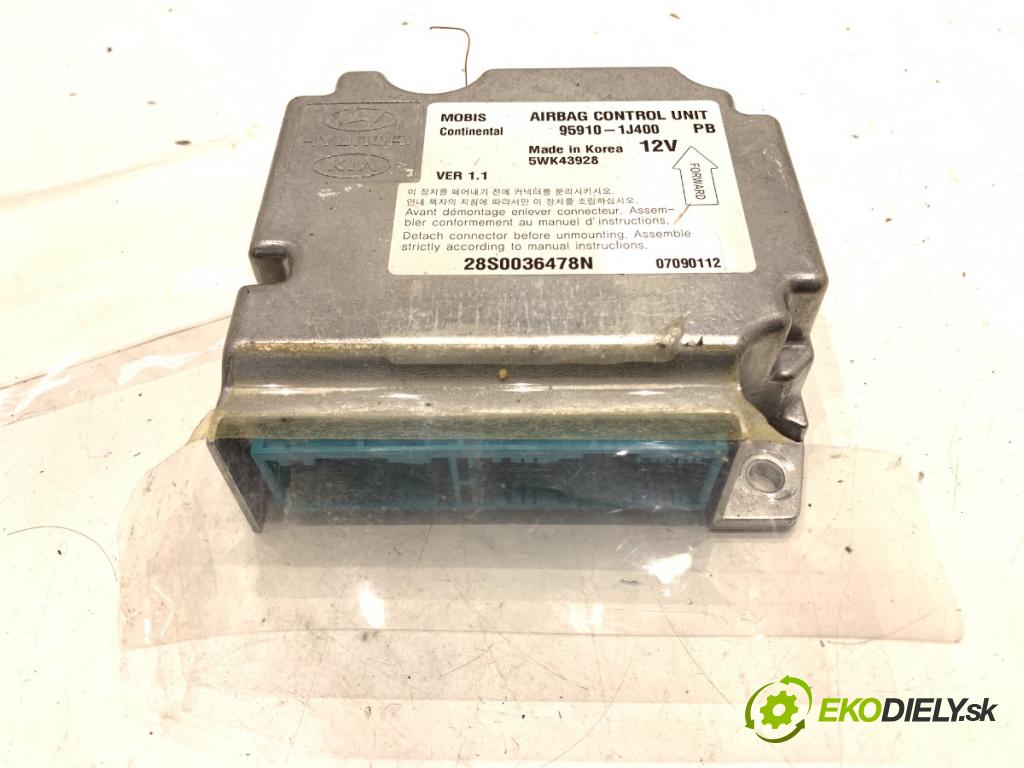 HYUNDAI i20 liftback 2009 57 kW 1.2 1248 senzor airbag 95910-1J400 (Snímač)