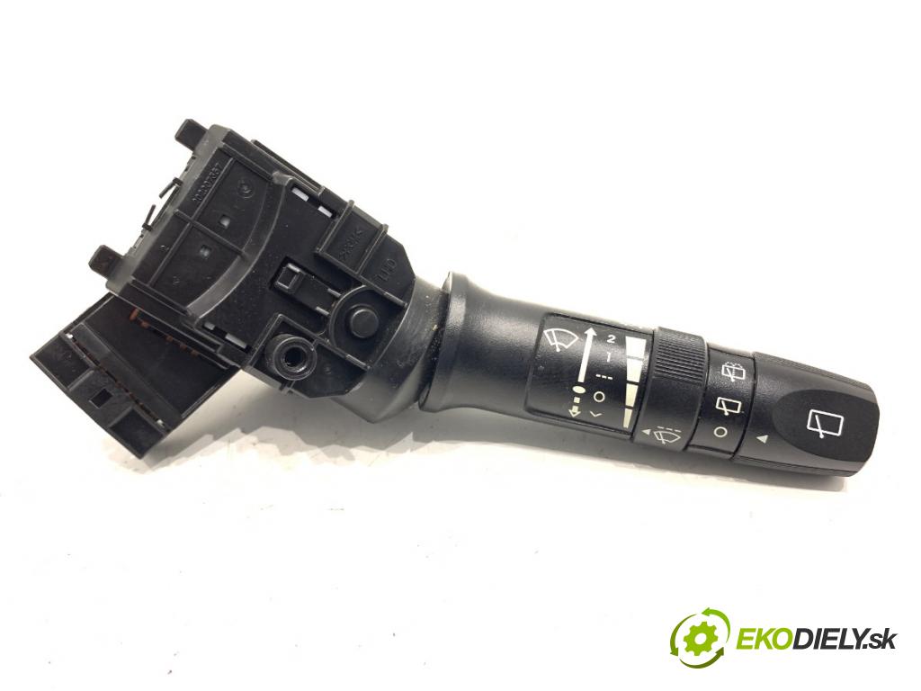 HYUNDAI i20 liftback 2009 57 kW 1.2 1248 Prepínač stieračov 93420-1J110 (Prepínacie páčky pod volantom)