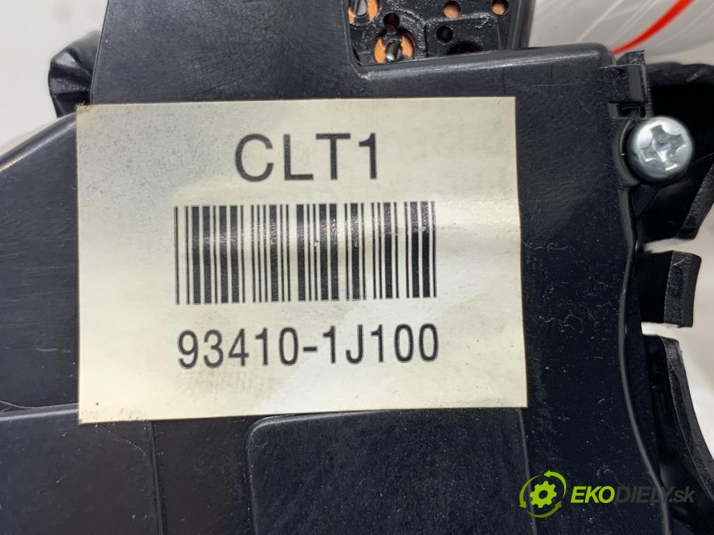 HYUNDAI i20 liftback 2009 57 kW 1.2 1248 Prepínač smeroviek 93410-1J100 (Prepínacie páčky pod volantom)