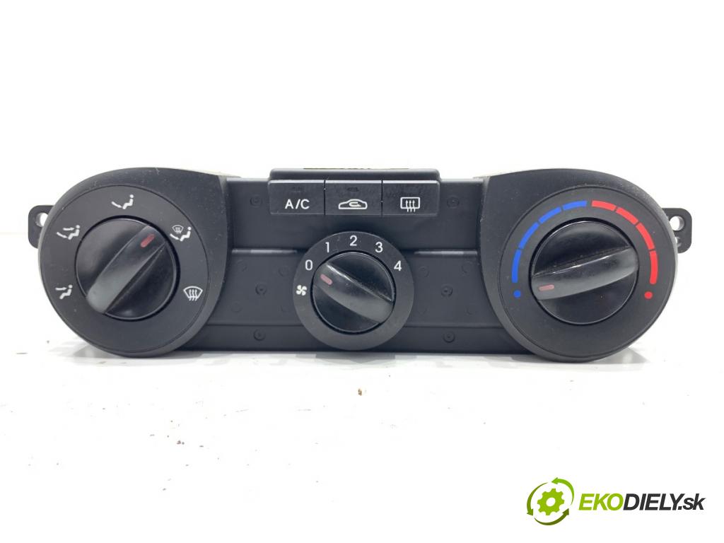 HYUNDAI i20 liftback 2009 57 kW 1.2 1248 Panel ovládania kúrenia 97250-1J100 (Prepínacie páčky pod volantom)