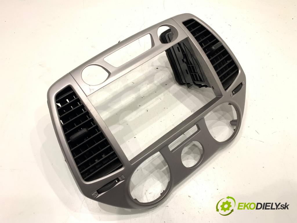 HYUNDAI i20 liftback 2009 57 kW 1.2 1248 mří topení přední část