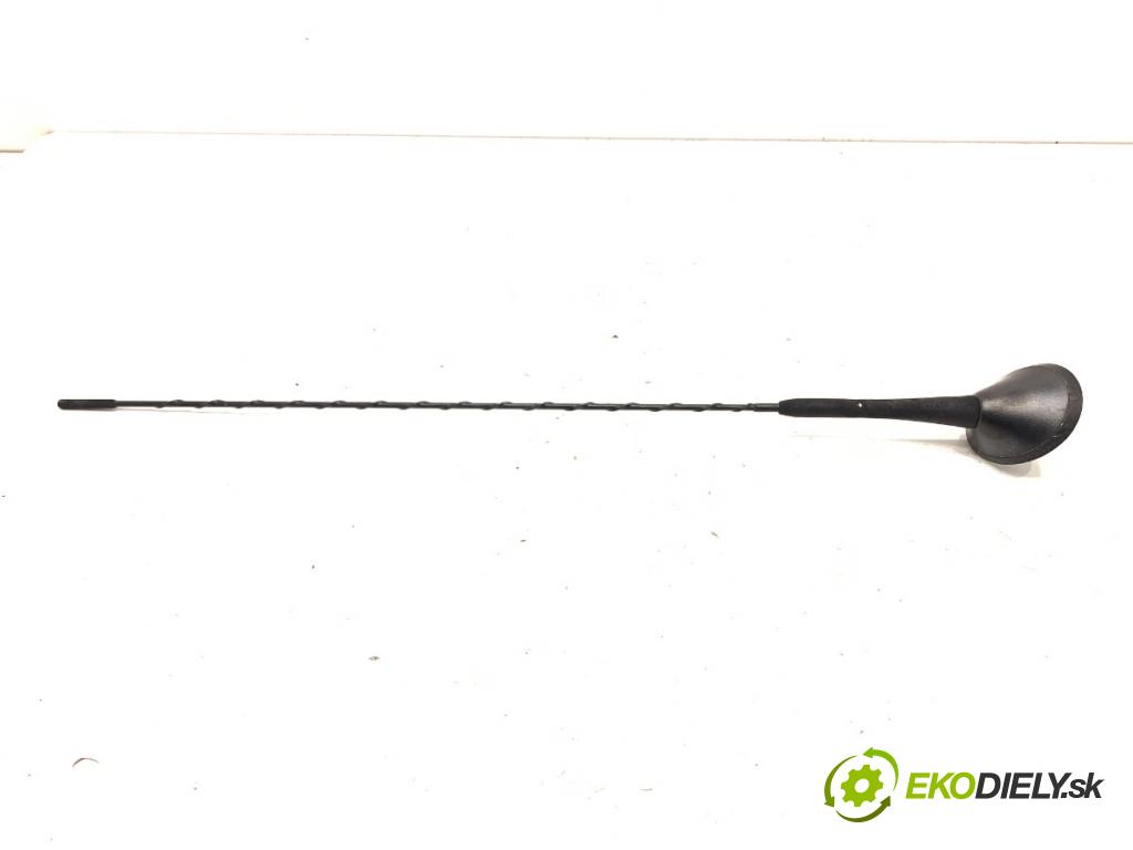 HYUNDAI i20 liftback 2009 57 kW 1.2 1248 ANTENA 