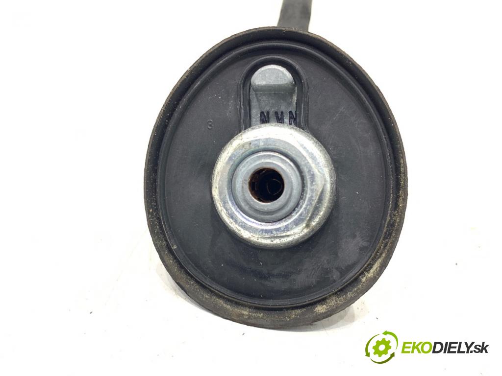 HYUNDAI i20 liftback 2009 57 kW 1.2 1248 ANTENA