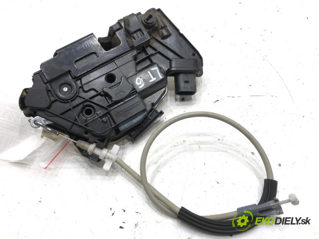 SEAT IBIZA IV liftback 2011 55 kW 1.2 TDI 1199 zámok dveře levý zadní část 6J0839015D