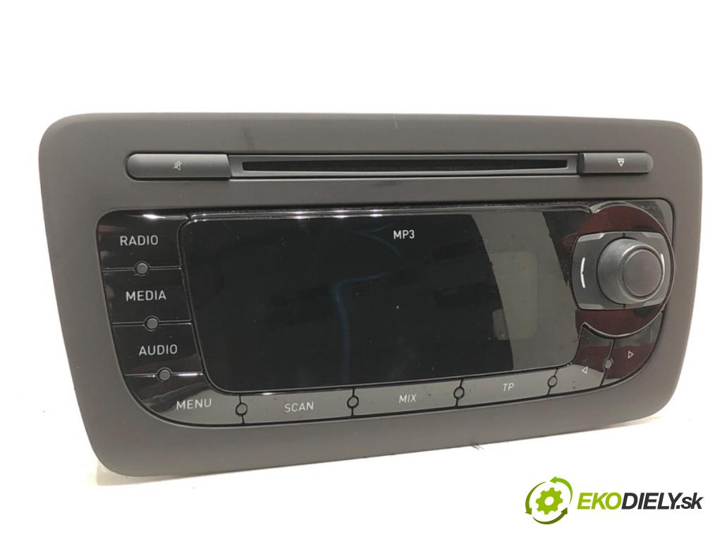 SEAT IBIZA IV liftback 2011 55 kW 1.2 TDI 1199 RADIO  (Audio zariadenie)