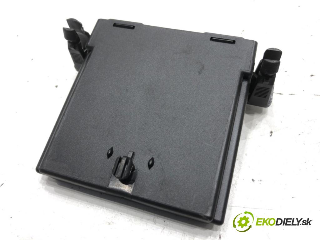 SEAT IBIZA IV liftback 2011 55 kW 1.2 TDI 1199 modul GATEWAY 6R0907530D