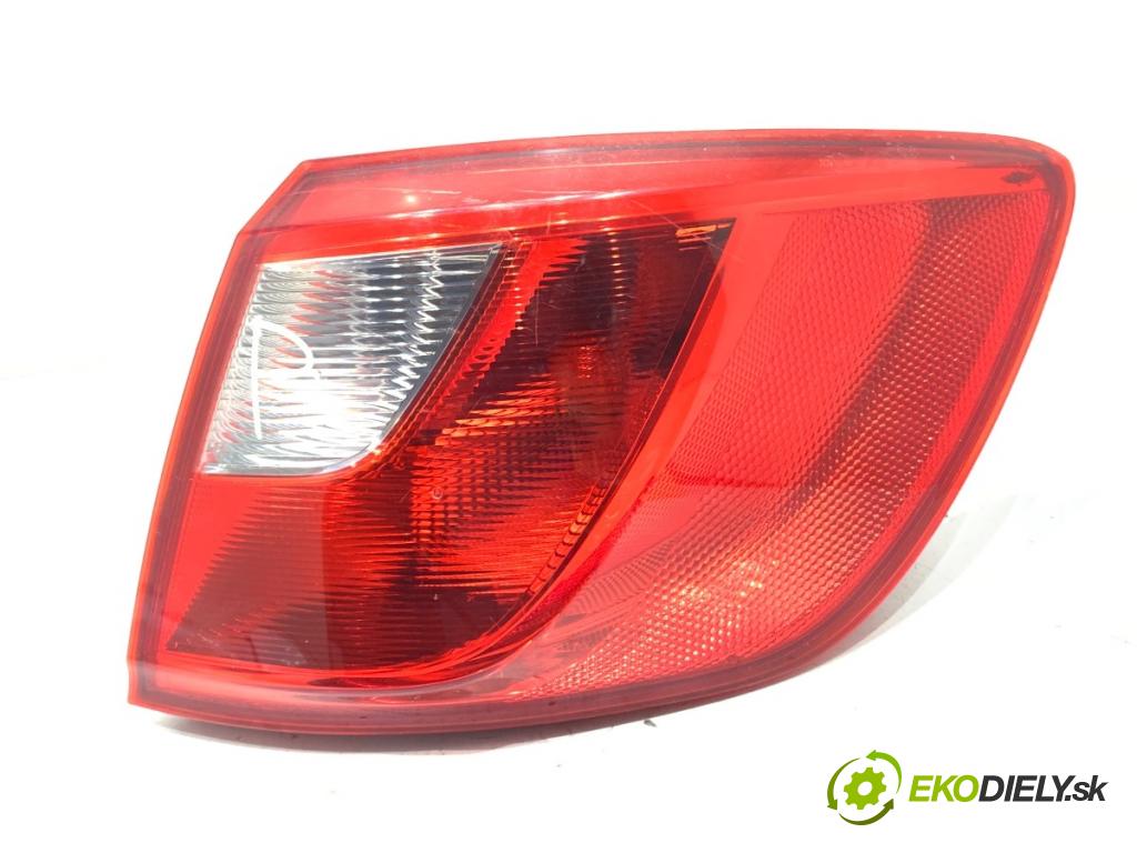 SEAT IBIZA IV liftback 2011 55 kW 1.2 TDI 1199 světlo pravý zadní část 6J8945096C