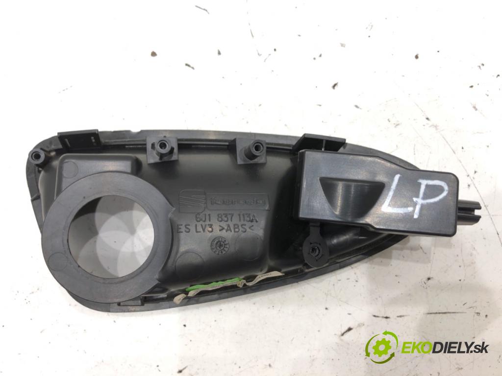 SEAT IBIZA IV liftback 2011 55 kW 1.2 TDI 1199 klika vnitřní levý přední část 6J1837113A