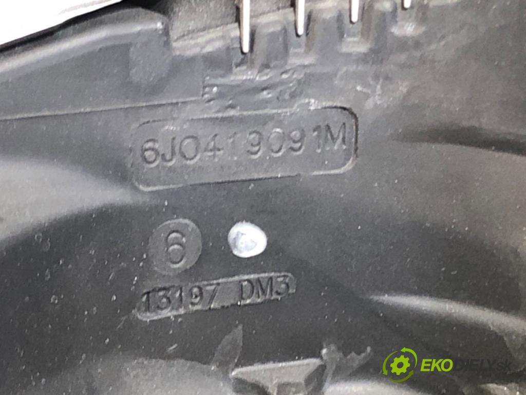 SEAT IBIZA IV liftback 2011 55 kW 1.2 TDI 1199 Volant 6J0419091M (Volant)