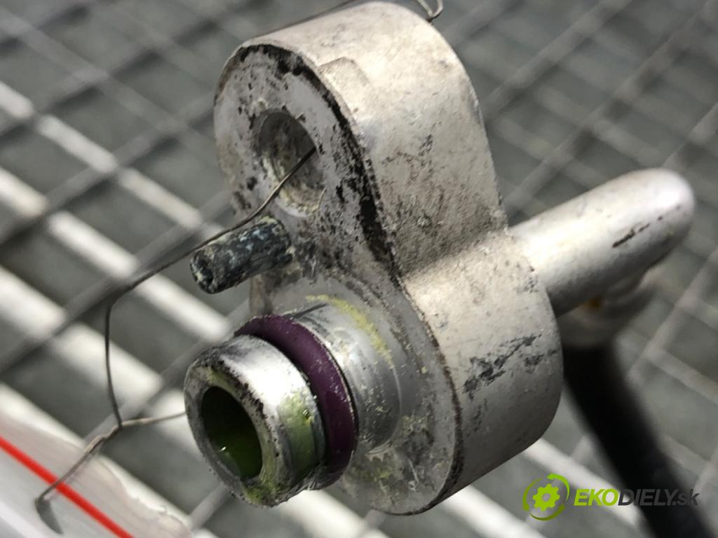 SEAT IBIZA IV liftback 2011 55 kW 1.2 TDI 1199 rúrka klimatizácie 6R1820741N (Rúrka klimatizácie)