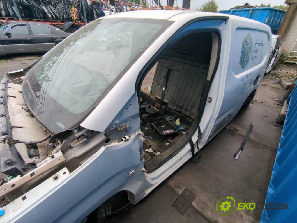 CITROEN BERLINGO III nadwozie wielkoprzestrzenne (MPV) 2019 73 kW 1.6 BlueHDi 100 1560 KAROSERIA ČTVRŤÁK blatník zadní část levý pravý práh střecha PODŁUŻNICA levý pravý