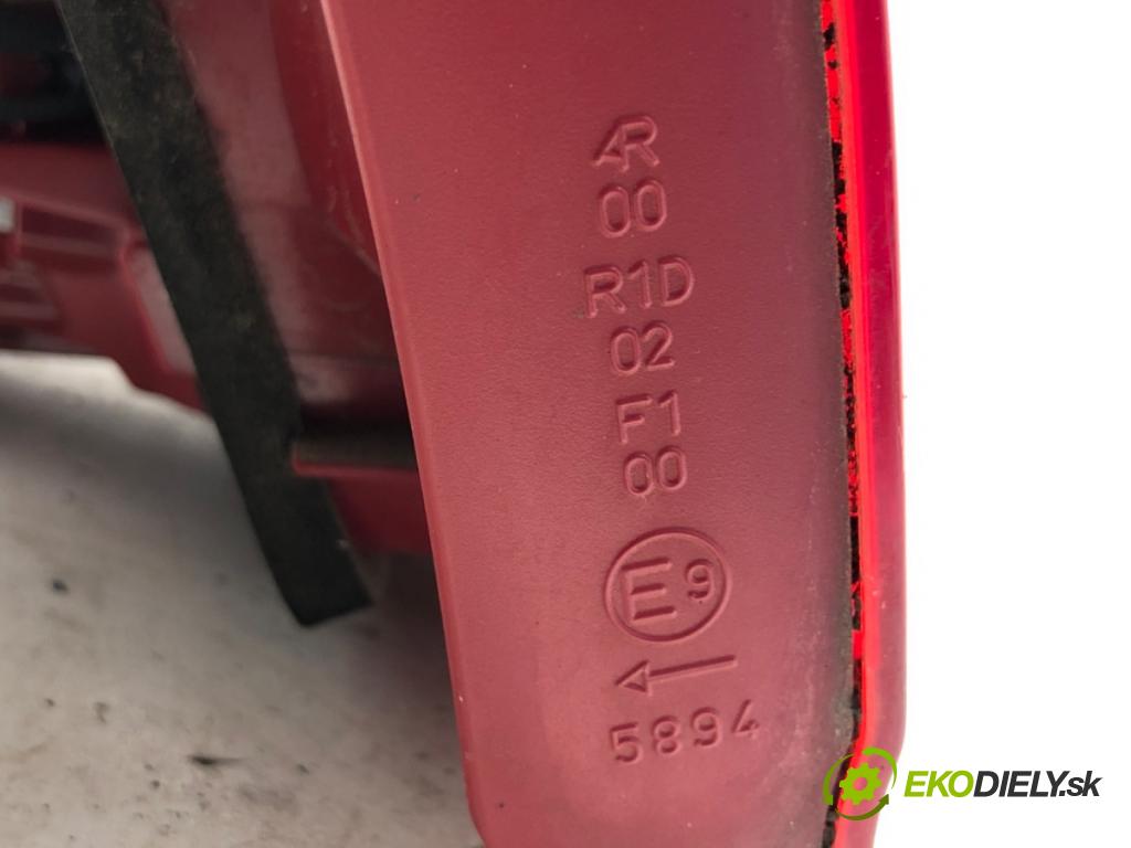 SEAT IBIZA IV liftback 2011 55 kW 1.2 TDI 1199 světlo levý zadní část vnitřní