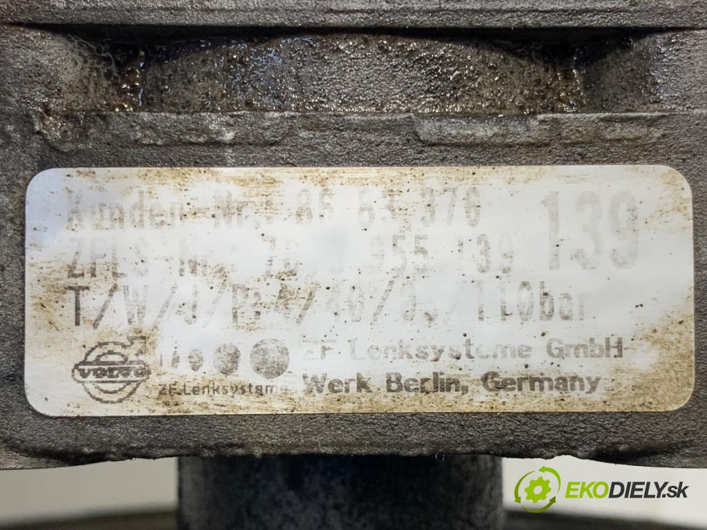 VOLVO S60 I sedan 2003 120 kW 2.4 D5 2401 pumpa servočerpadlo 8683376 (Servočerpadlo)